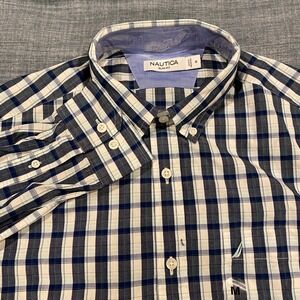Nautica Mens Slim Fit Plaid Button Down Shirt Navy Blue White Size M NEW Preppy